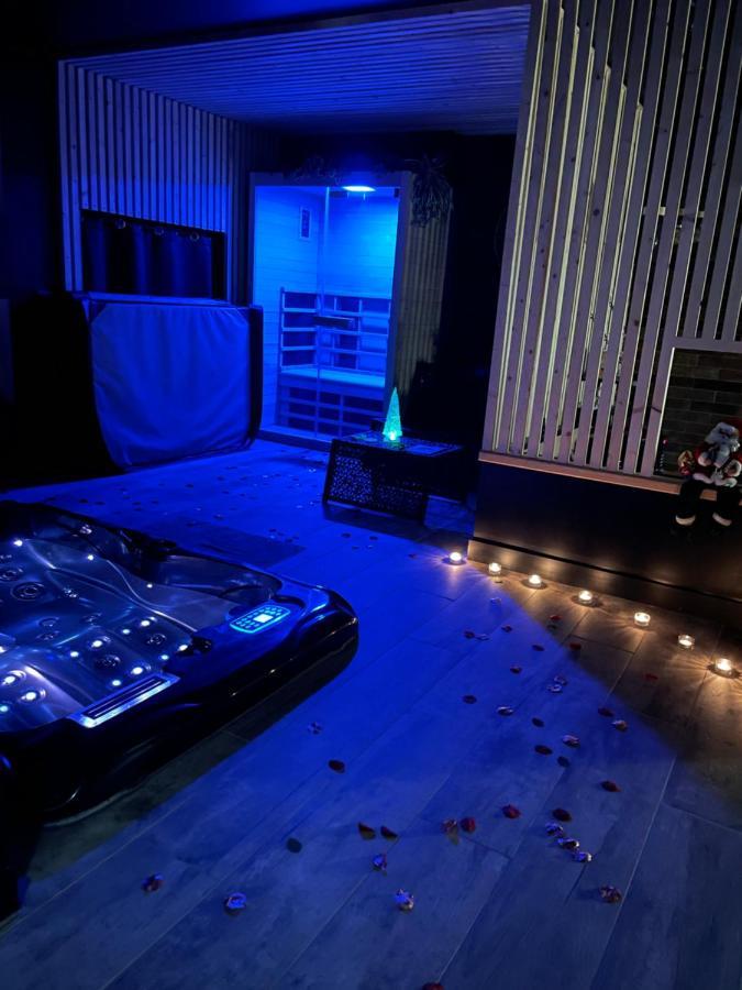 La Suite Grenoble Spa Jacuzzi Et Sauna Privatif Zewnętrze zdjęcie